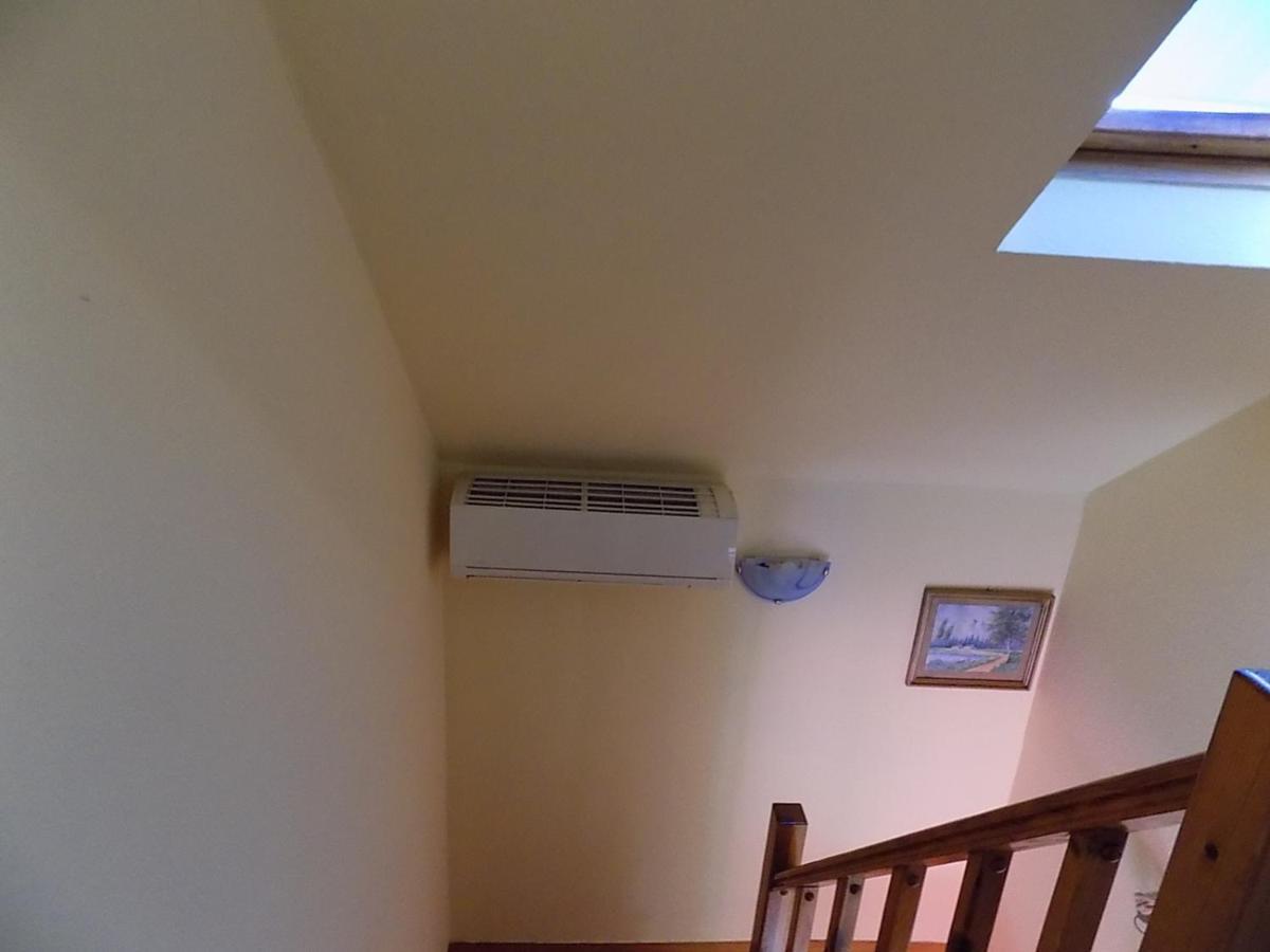 Gajo Kisduna Maganhaz Apartment *